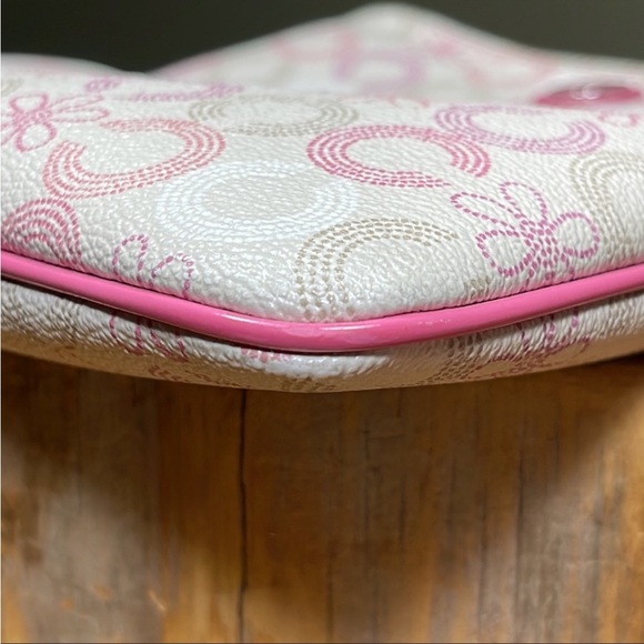 HTF COACH Waverly Daisy Crossbody - Picture 6 of 14